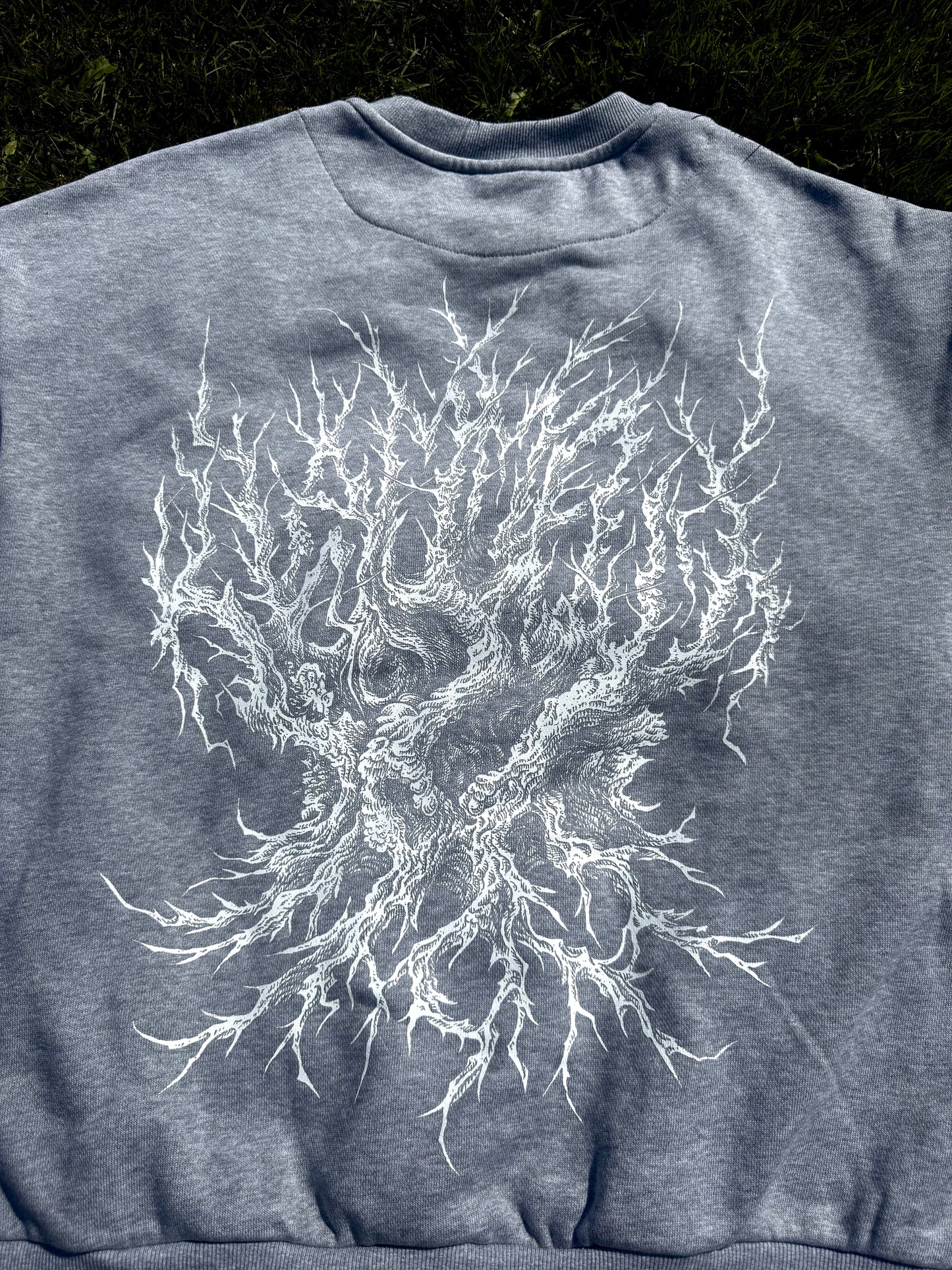 Klämmost - Tree of life crewneck