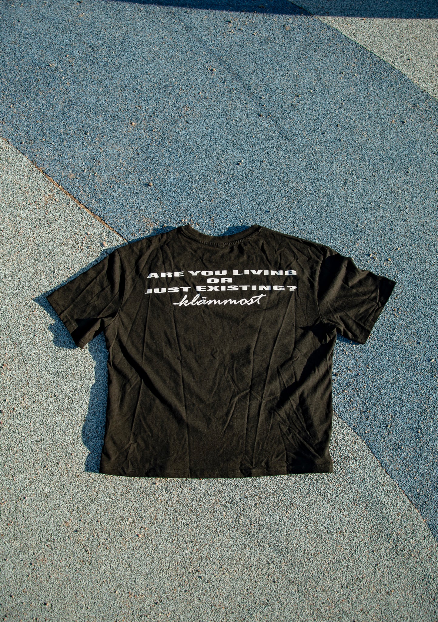 Klämmost - Black stretch t-shirt