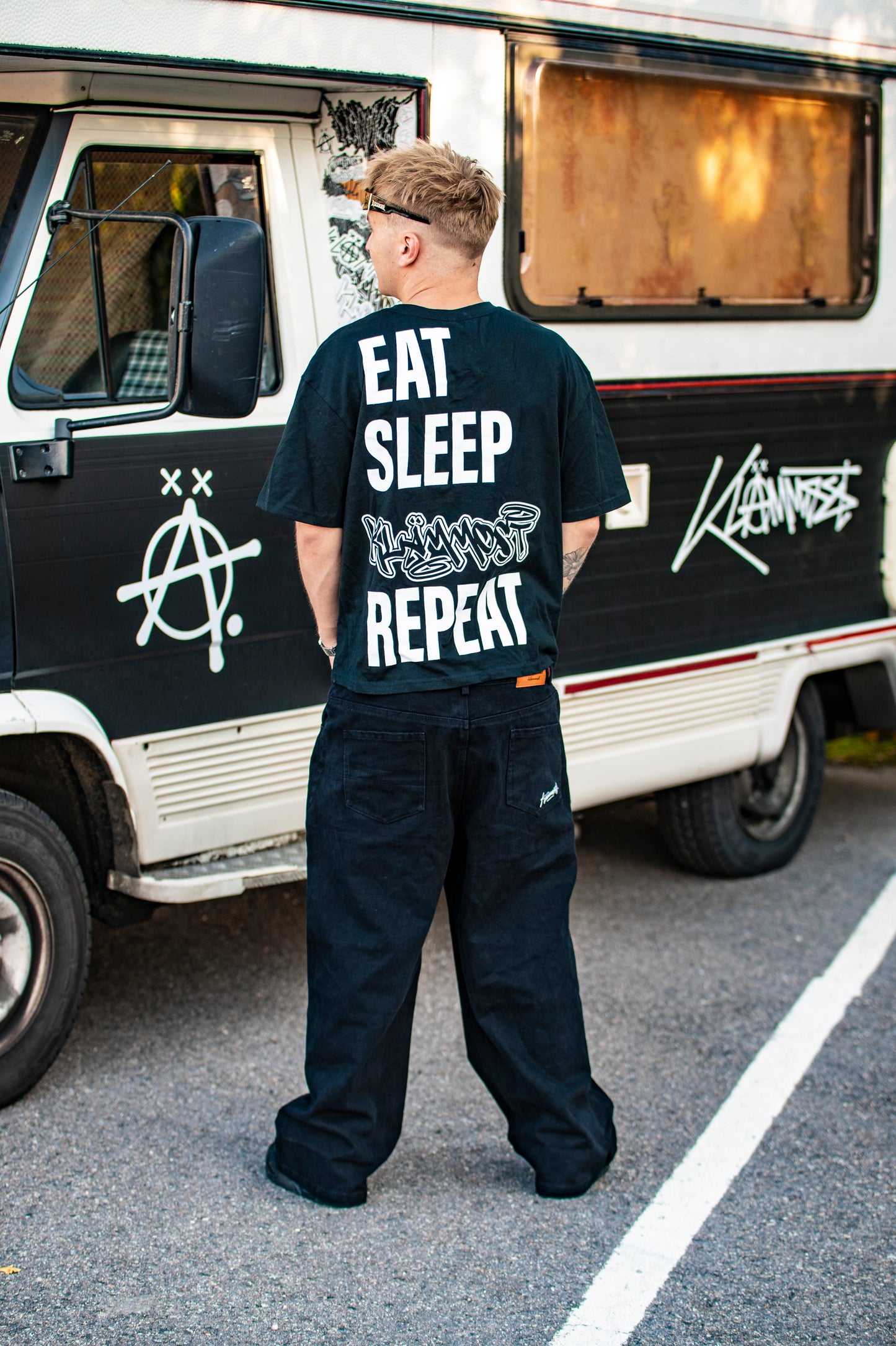 Klämmost - Black routine t-shirt