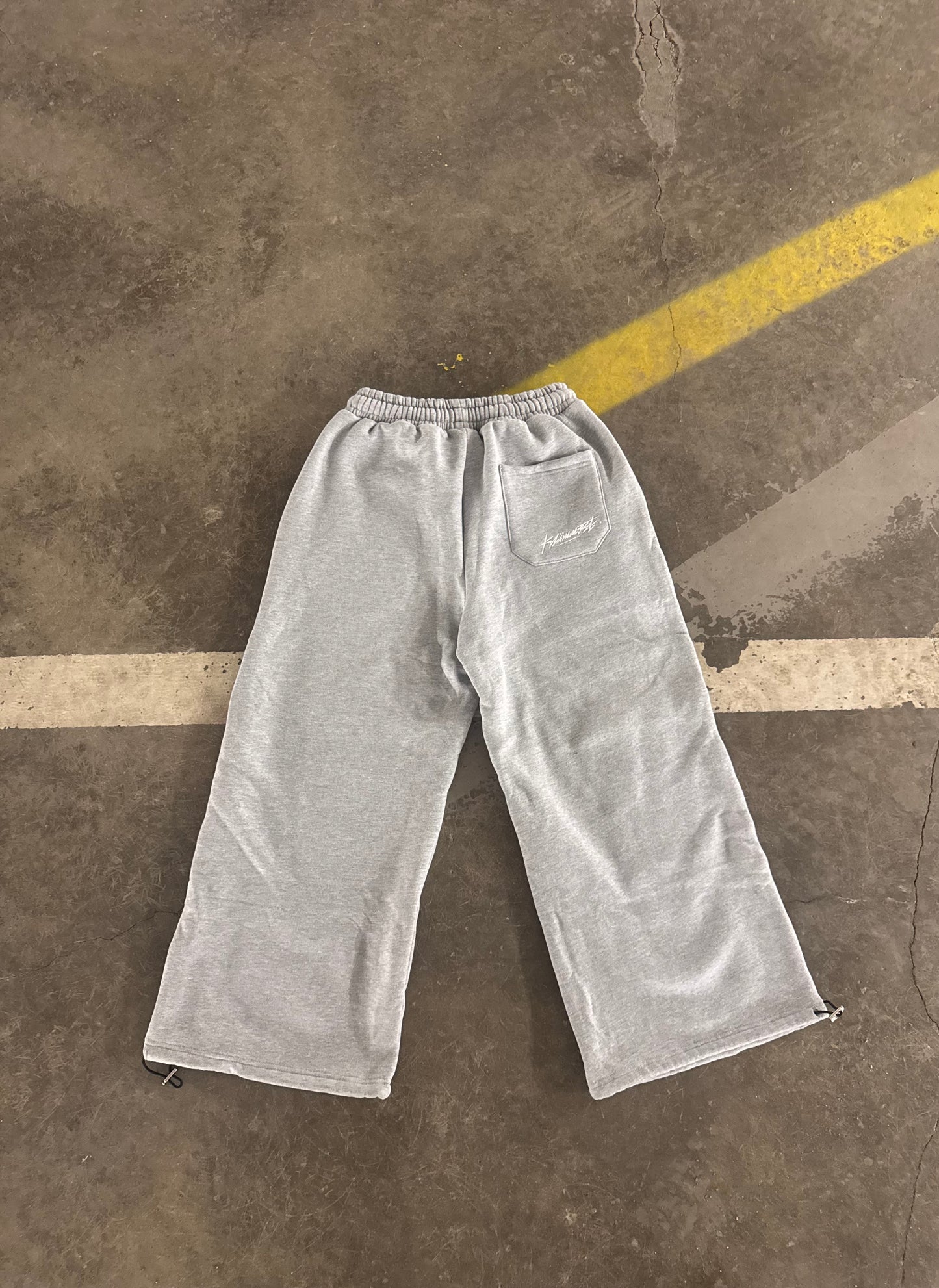 Klämmost - Grey track pants