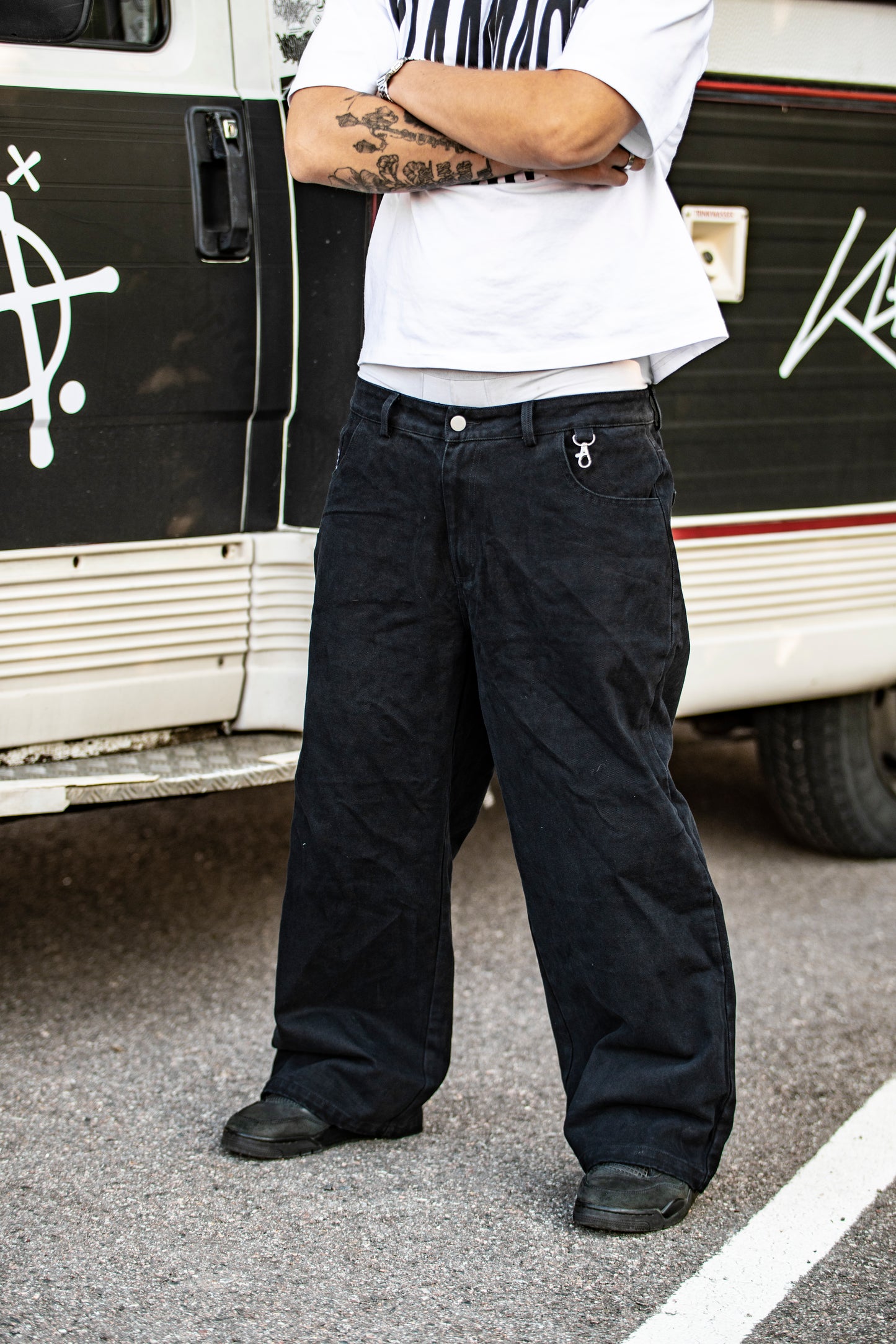 Klämmost - Black track jeans