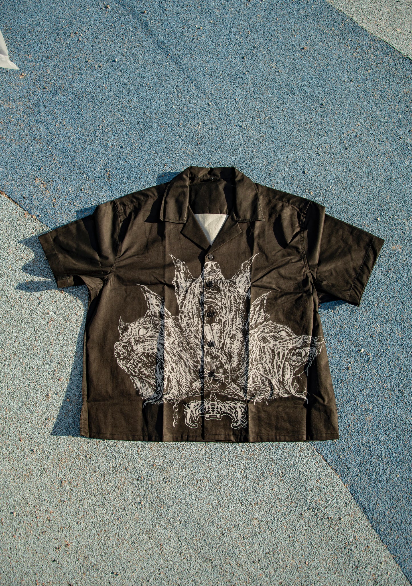 Klämmost - Black triple threat vacation shirt